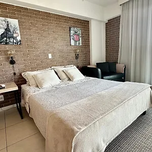 Apartamento Saint Moritz Express Flat Particular Com Garagem, Estilo Provençal No Coração De, Brasília